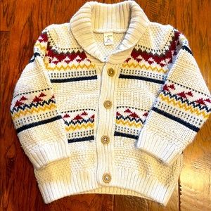 Beautiful patterned cardigan.